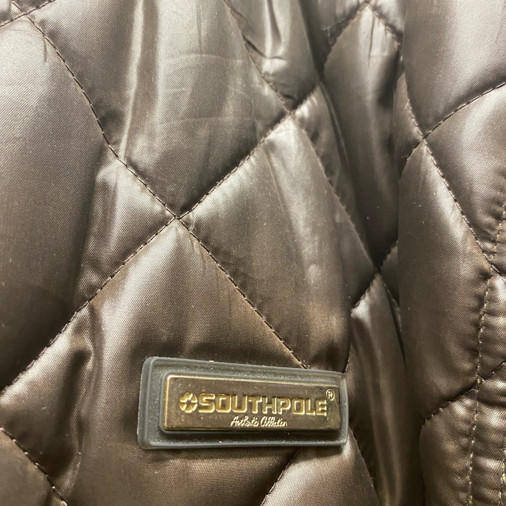 Man’s Jacket - Picture 6 of 14